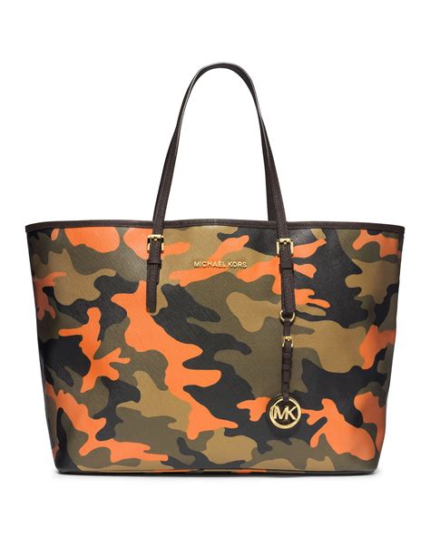 michael kors medium jet set camo travel tote|Michael Kors medium tote bag.